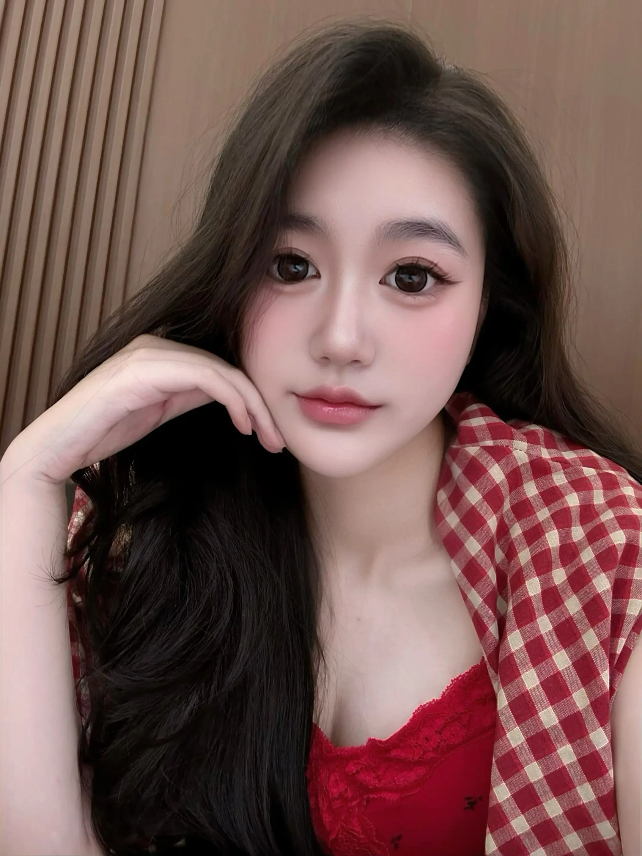 怪我普通的脸 留不住你暧昧的眼