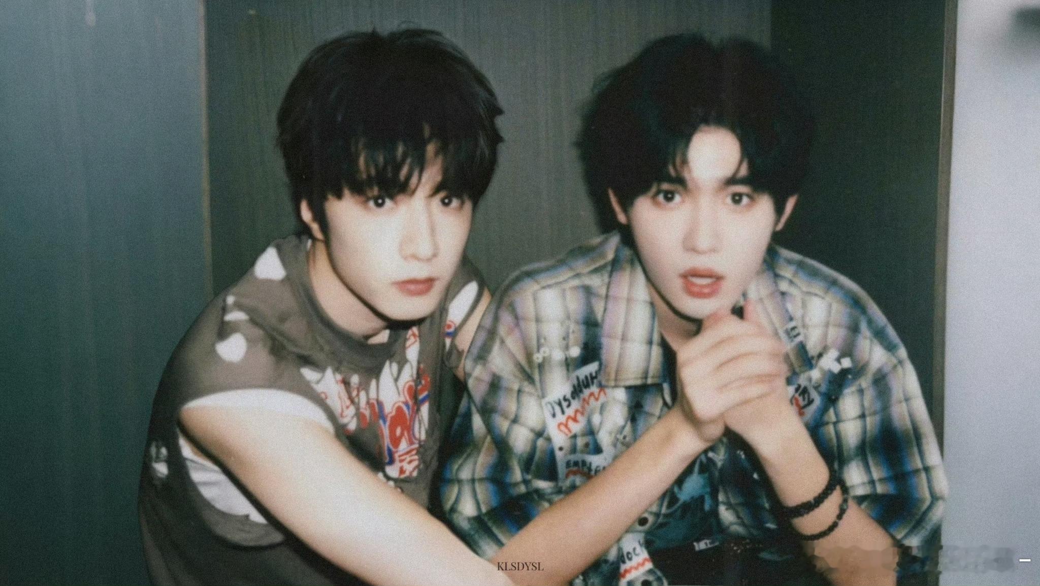 文轩 🐺🐟文轩世界第一初恋 “这电话是你想打就打想挂就挂的吗”烟花升停在星夜