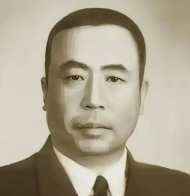 1949年的冬天，陈宝仓把妻子和四个孩子送上开往香港的货轮时，最小的女儿还拽着他