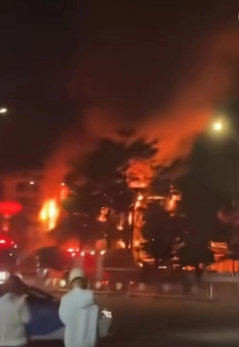 注意！近期火情较多，千万要注意用火、用电、用气安全！7日最新火情:一烟花爆竹仓库