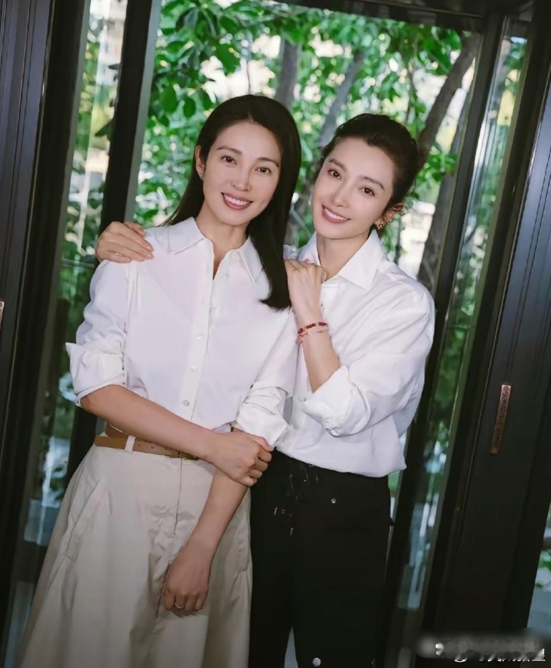 李冰冰的妹妹居然这么漂亮 