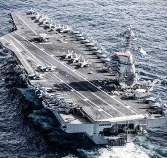 全世界公认的军事实力第一是美国，俄罗斯第二，中国第三，不过经过93阅兵和福建舰弹