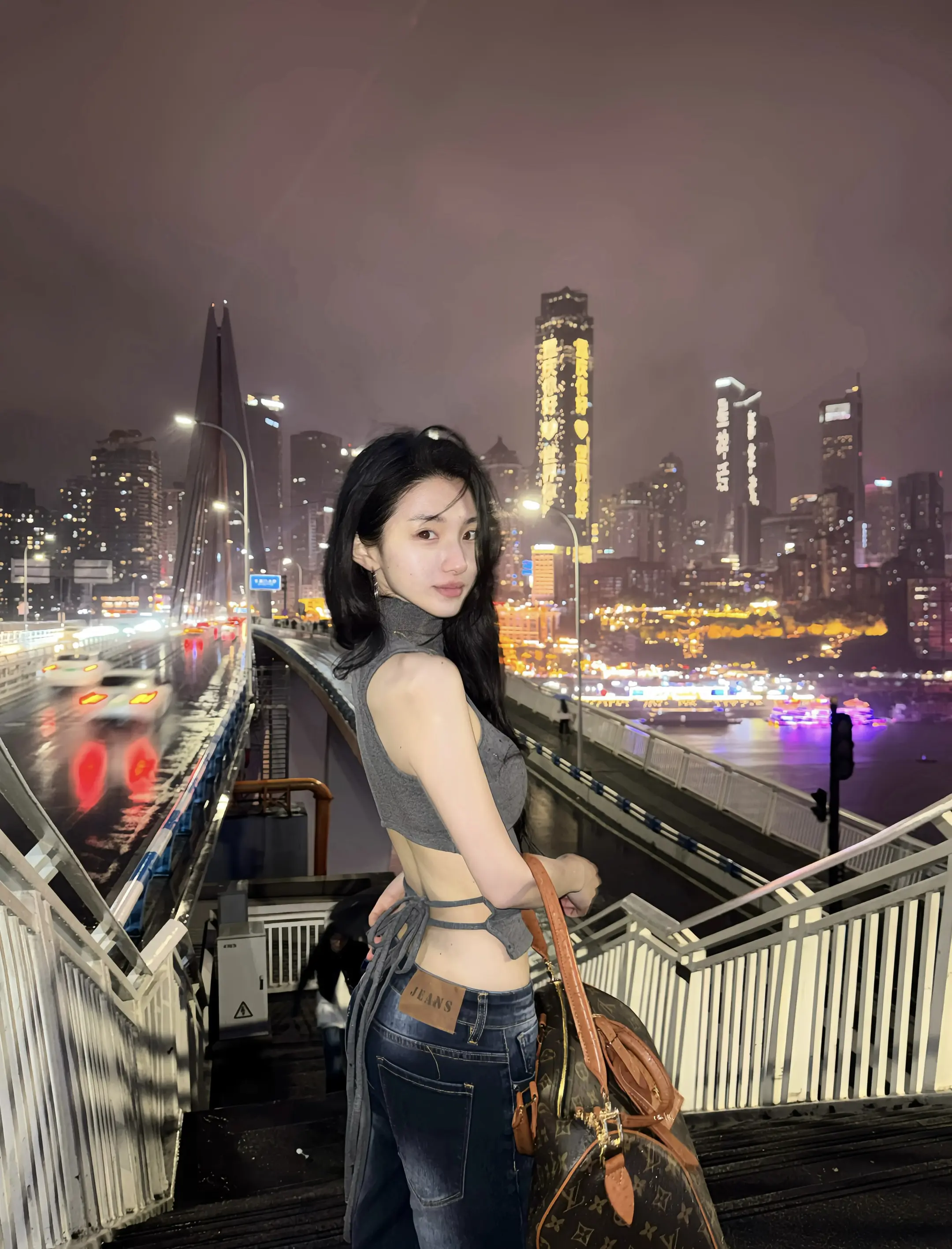 有了钱 有了时间 我们身边还有彼此吗