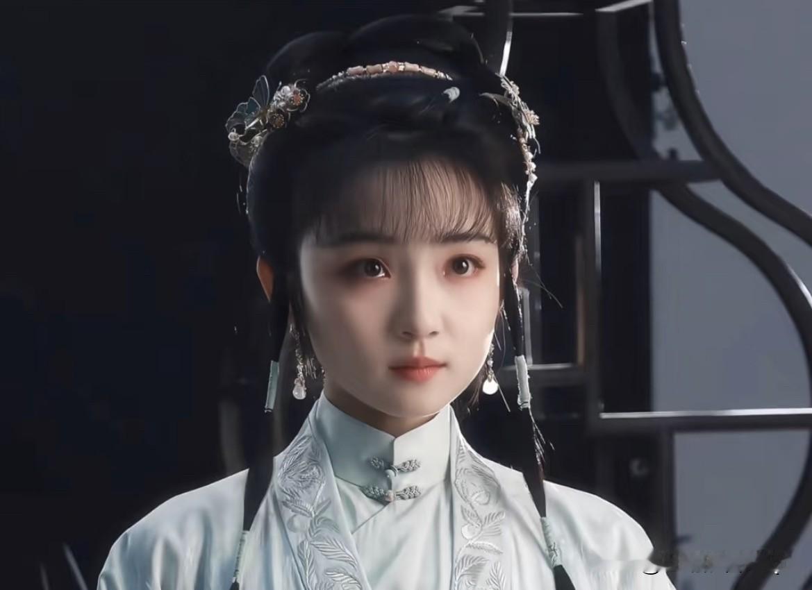 除了最小的四妹妹，剩下都不是大太太生的，侯爷为什么愿意娶林家的庶女，也是因为可以