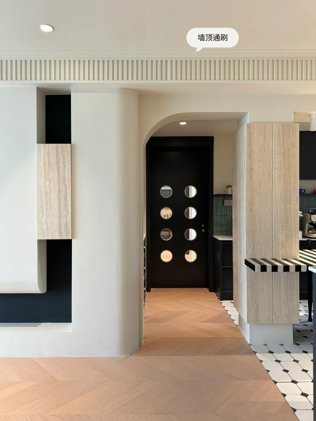 各位停下手里的工作！我的中古风装修完工啦