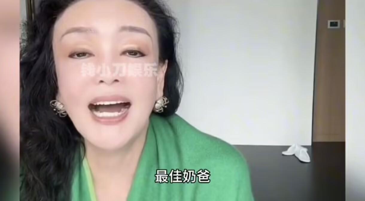 摊上汪小菲这么个儿子，张兰也挺可怜的。干什么都想着儿子，一把年纪豁出老脸博眼球，