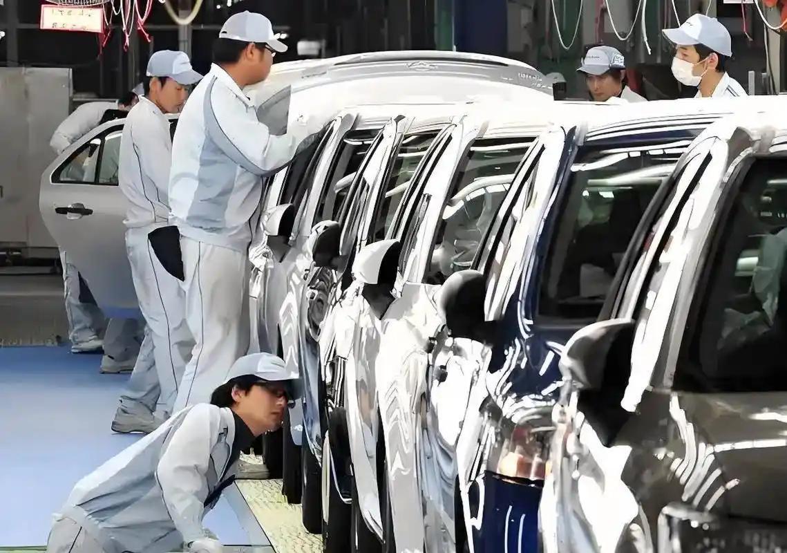 惨不忍睹！中东火药桶持续炸裂，日本车企损失惨重，噩梦才刚开始..
 
中东战火持