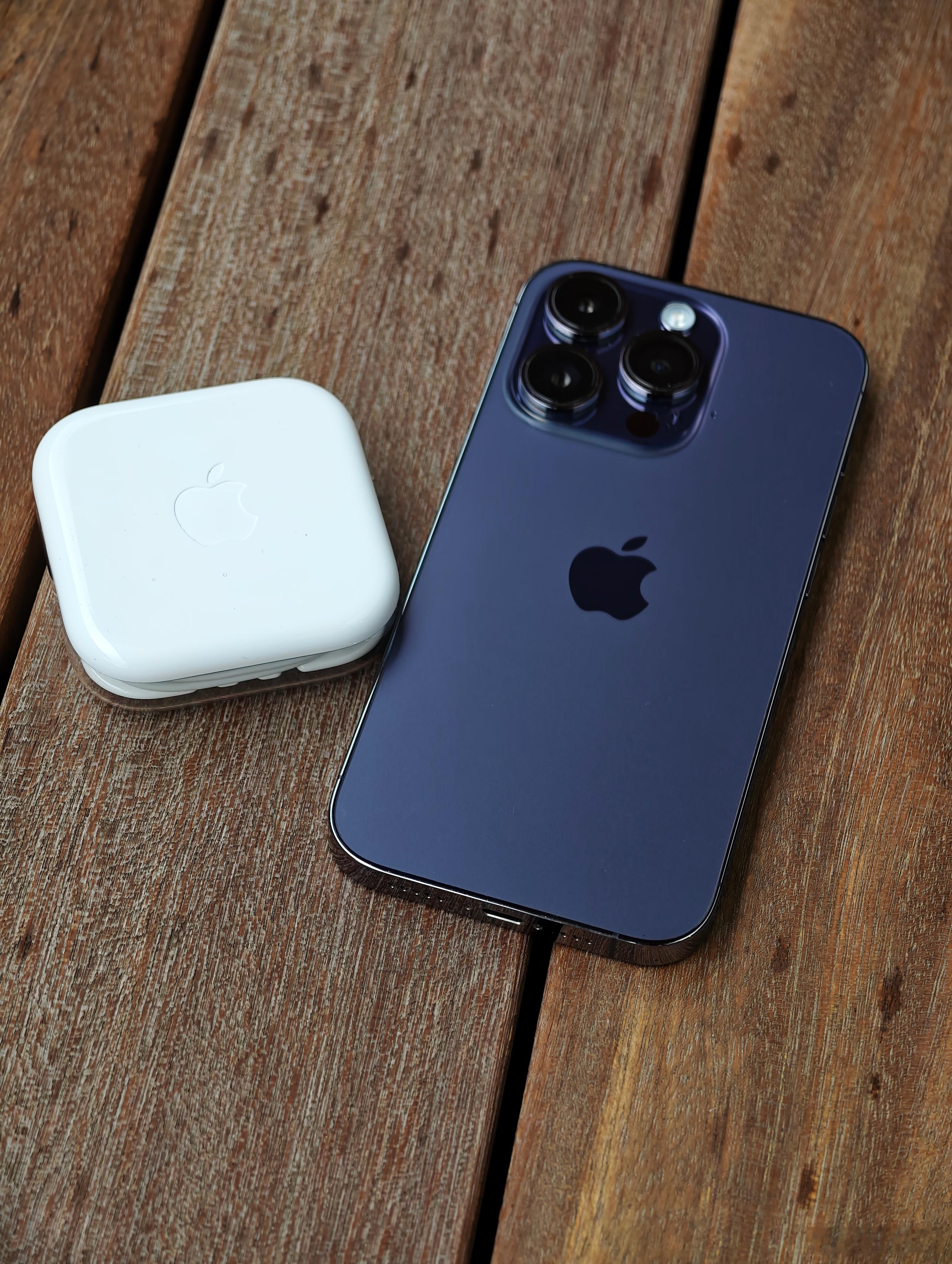 有线耳机末代 Lightning 端子 iPhone 配 EarPods有同款的