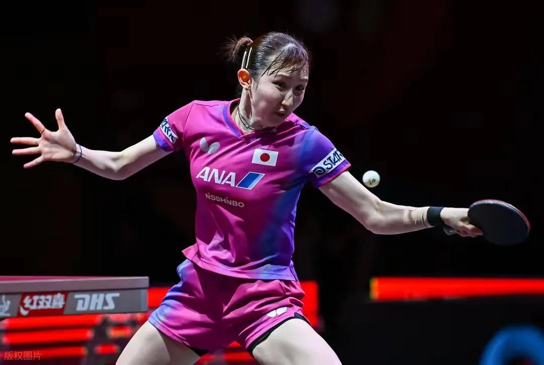 早田希娜依然走不太远！美国大滿贯首轮，日本名将早田希娜与加拿大选手张墨展开争夺，