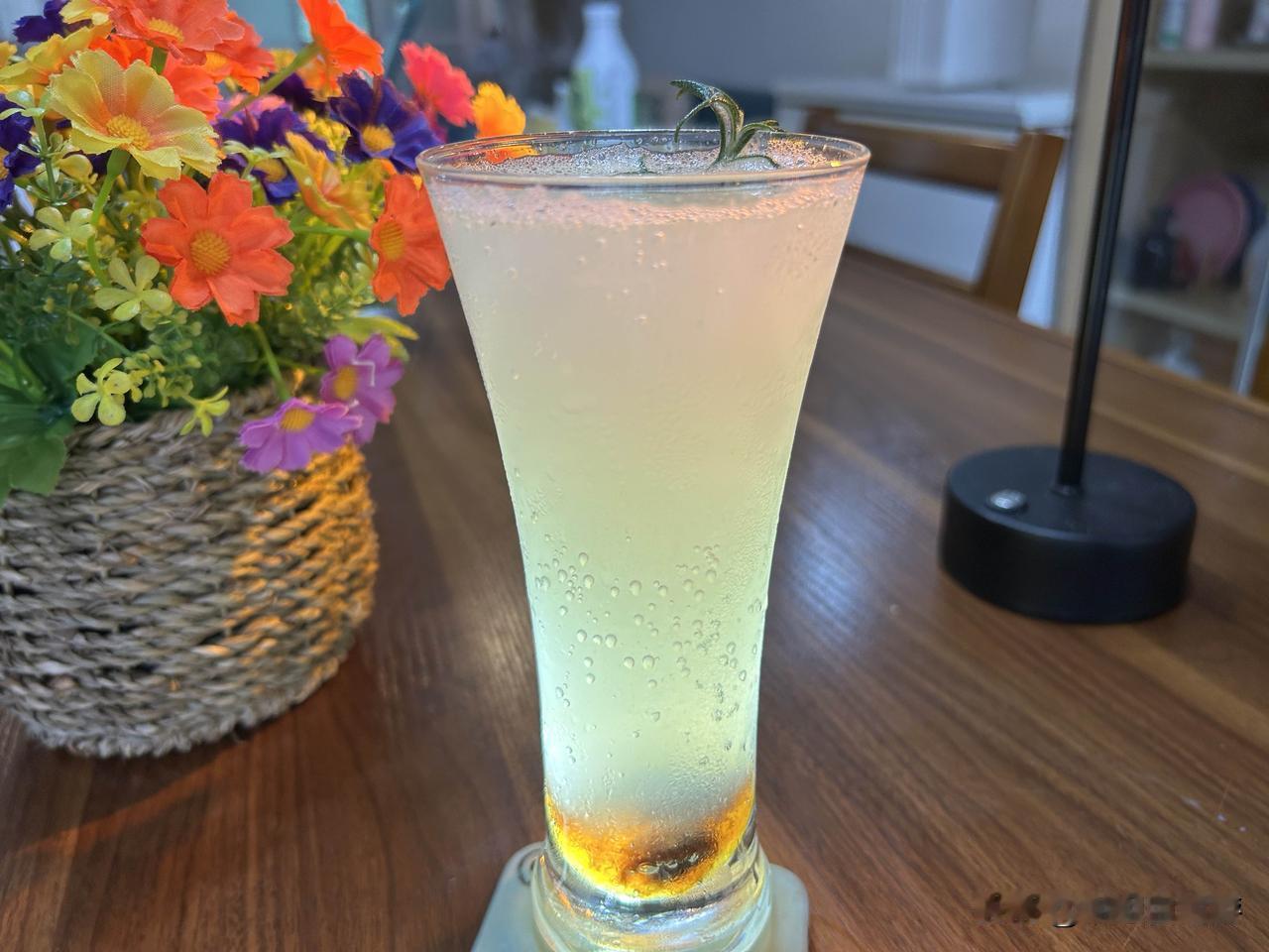 到底是喝咖啡好还是茶好？
我其实是一个即喜欢喝咖啡也喜欢喝茶的人！只是对于喝茶没