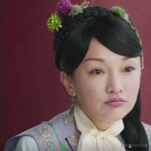盘点如懿传周迅的8个形象，从青葱少女变少妇，最后一张高贵冷艳
图1是周迅在电视剧