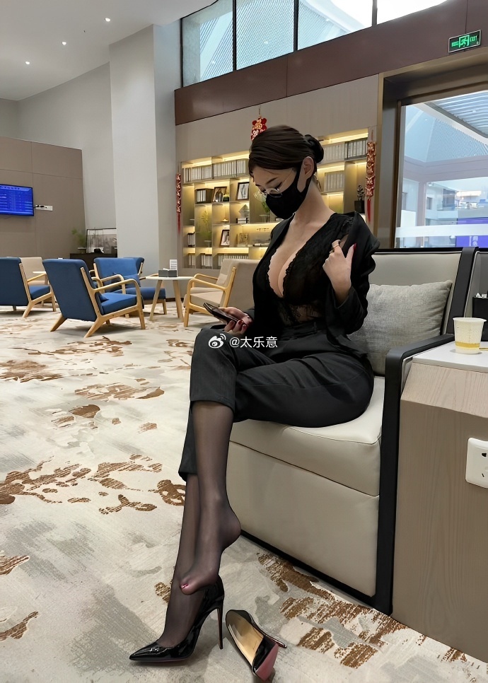 又得临时和老板出差 ​​​