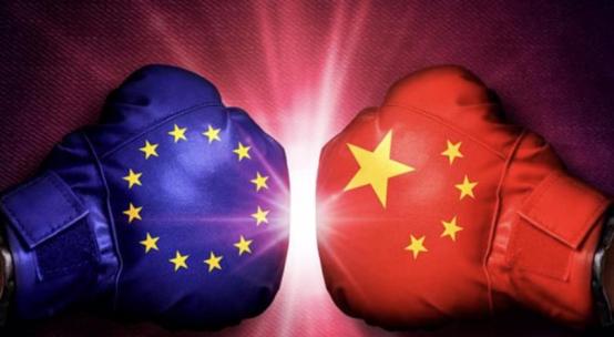 西方彻底懵了！中国如今的玩法，他们根本看不懂了！单挑北约欧盟几十国毫无惧色？先敌