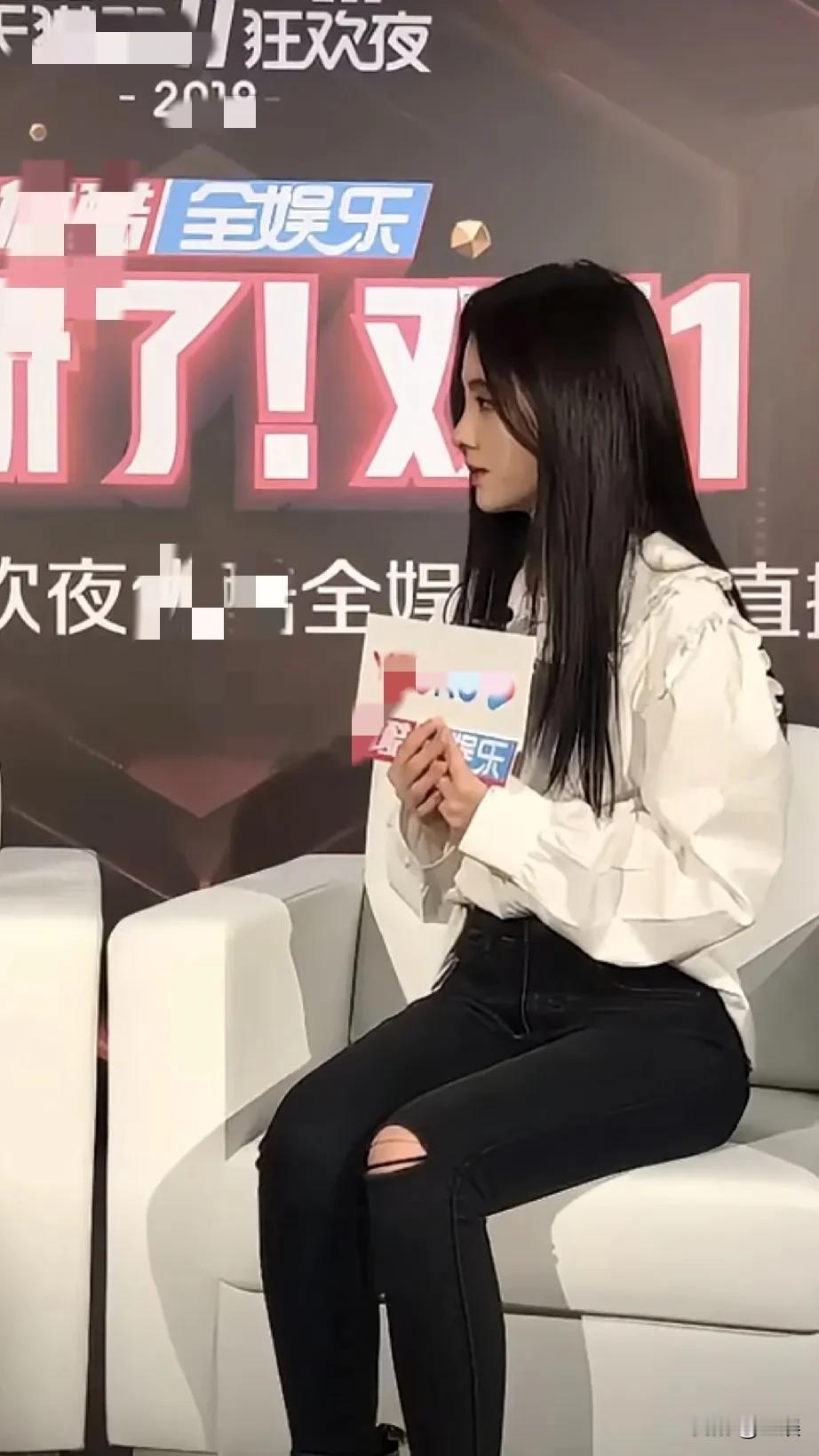 鞠婧祎