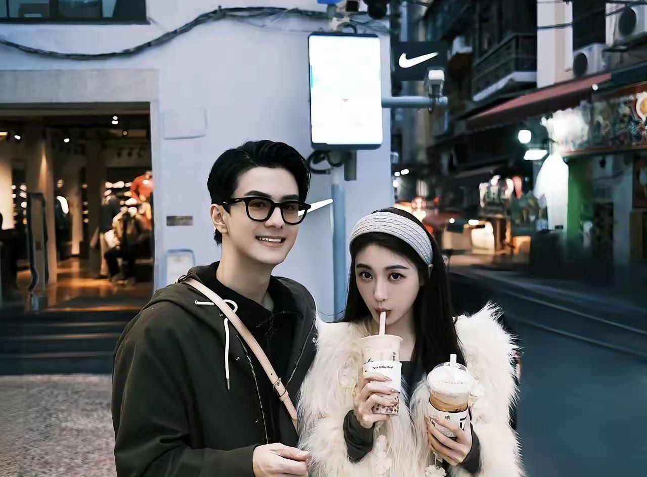 孙乐言奥斯卡：这场恋爱藏着无退路的甜蜜
 
孙乐言和奥斯卡的恋情，活成了所有人心