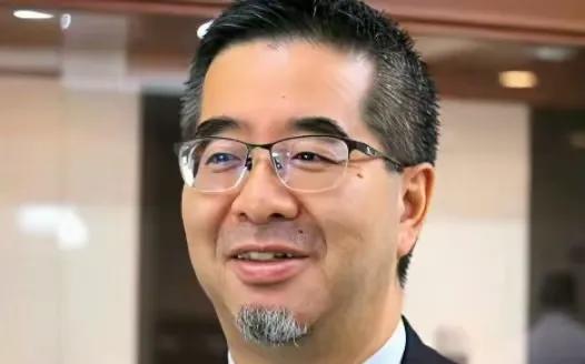 别人争的是‘台湾属不属于中国’，宋楚瑜拎出一张百年前的‘送货单’反问。《马关条约