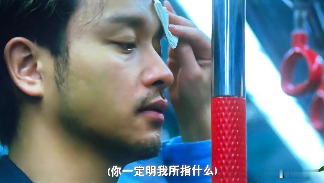导演李仁港至今都觉得不可思议：拍《星月童话》时，明明可以用替身轻松搞定的“影子戏