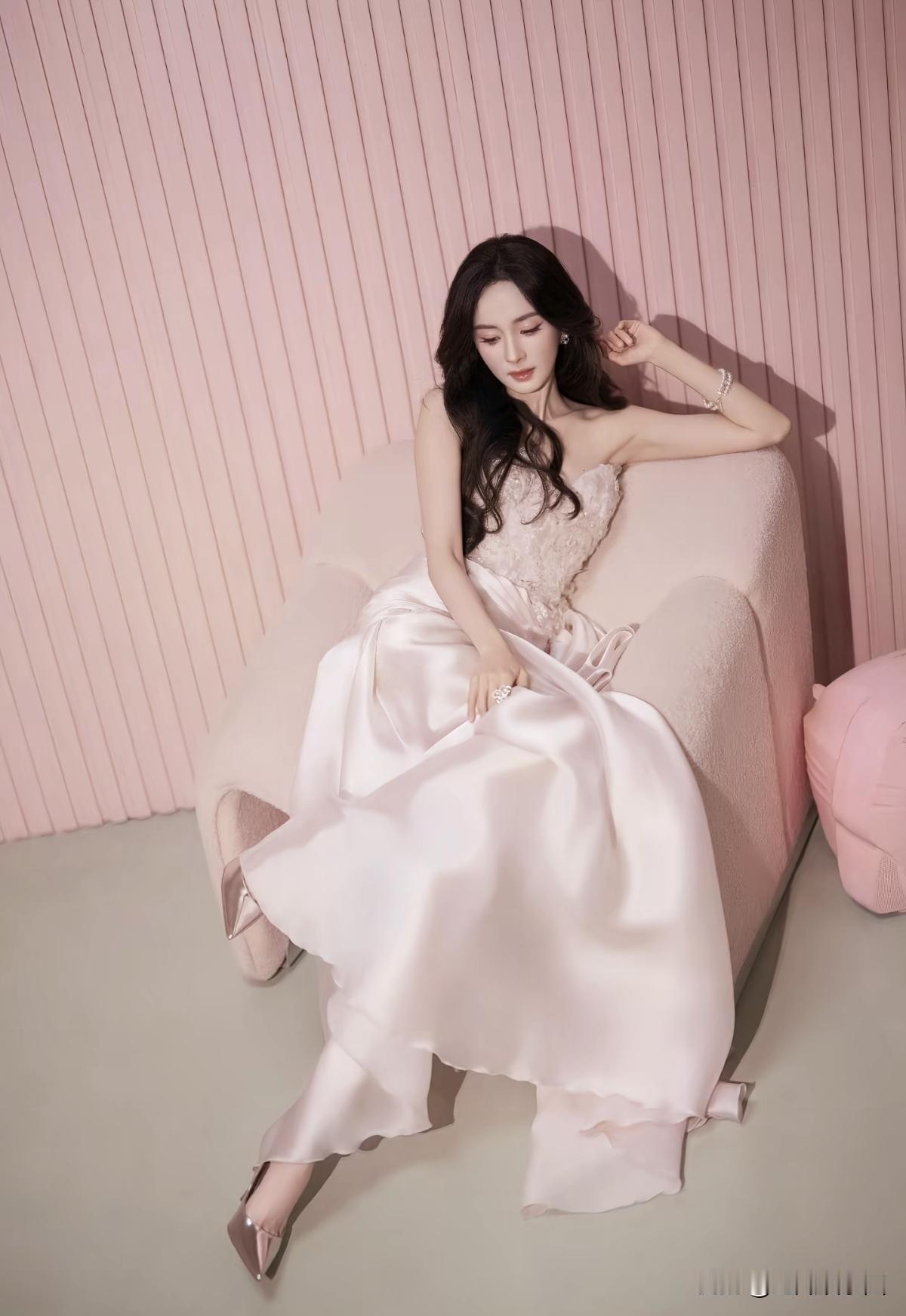 天南地北大拜年我正在参加天南地北大拜年活动，每日完成任务有机会瓜分80万现金红包