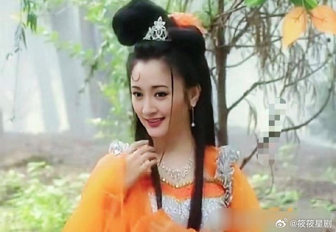 小时候看《西游记》只看猴子了，没想到白面狐狸这么好看 