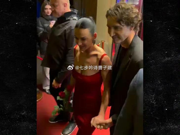 水果姐和小土豆？ ​​​