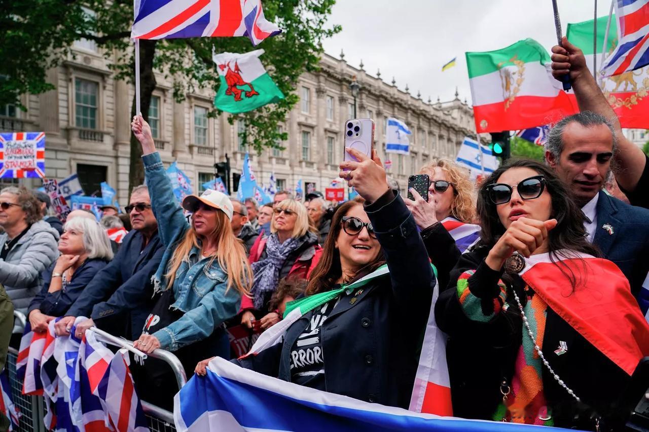 【英国伦敦举行了一场反对“反犹主义”的集会】
伦敦时间2026年5月10日，英国