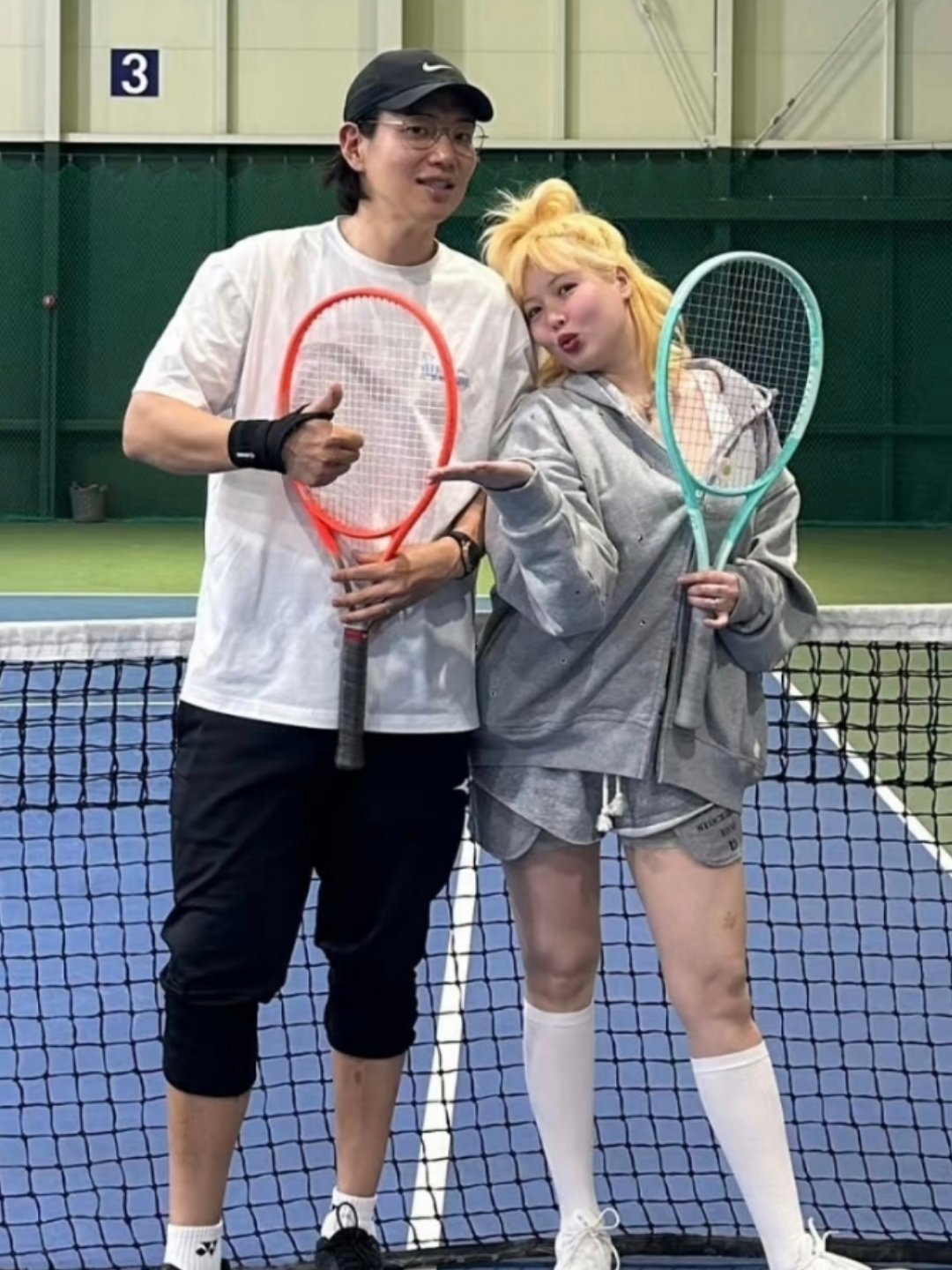 现在的泫雅，不过对她来说，胖瘦不重要，健康才重要。泫雅之前频繁的晕倒，女明星为了