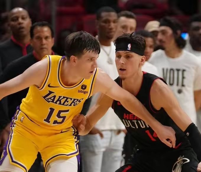 据NBA记者Kurt Helin报道，湖人队主力后卫奥斯汀-里夫斯希望获得一份与