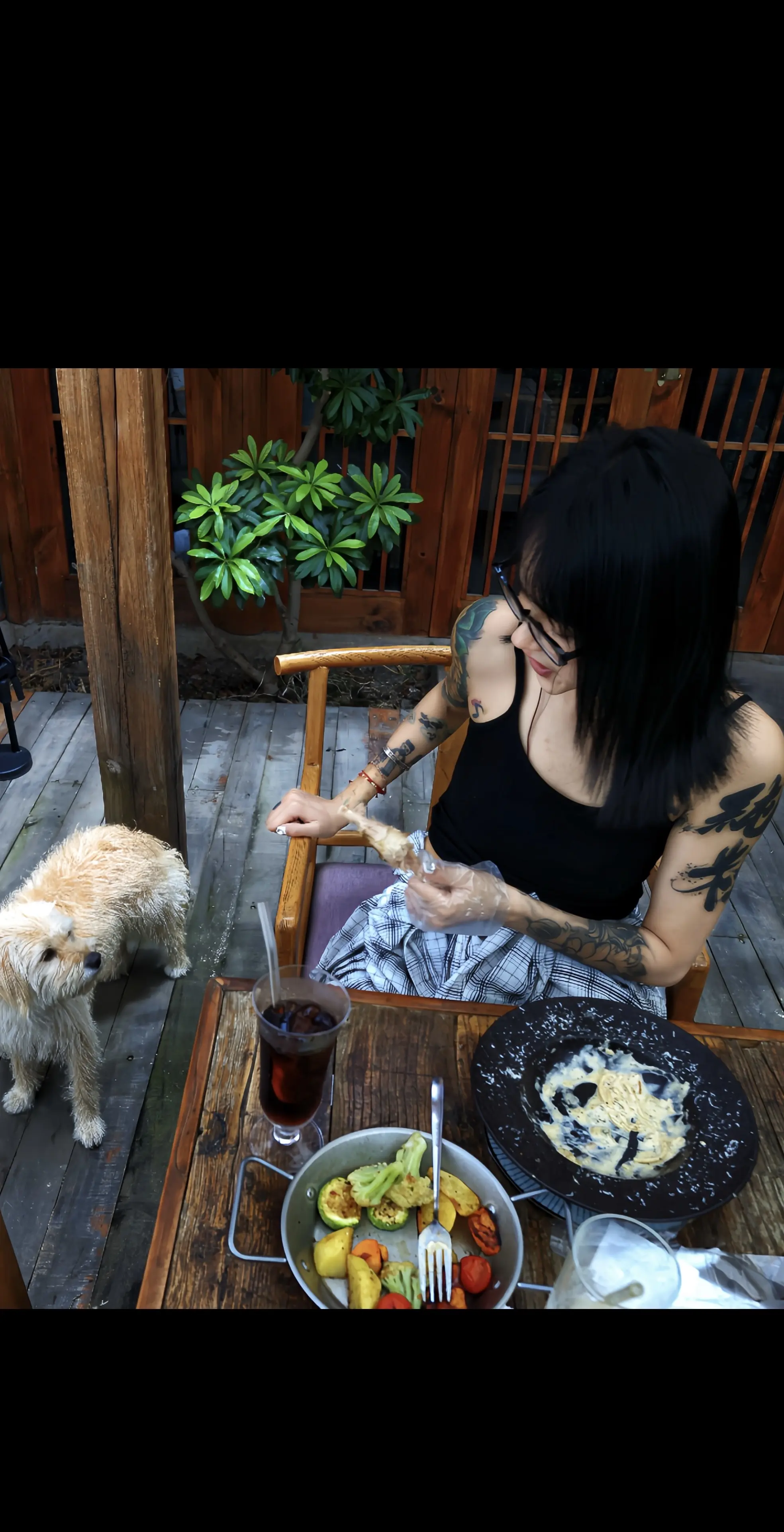 易怒 漂亮 自由 疯子