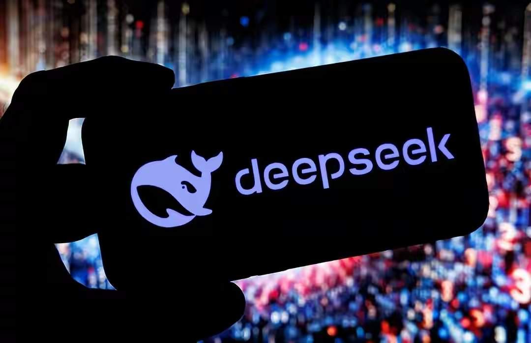 DeepSeek更新，AI账单直接砍半

风向彻底变了，大模型竞争拼的不再是参数