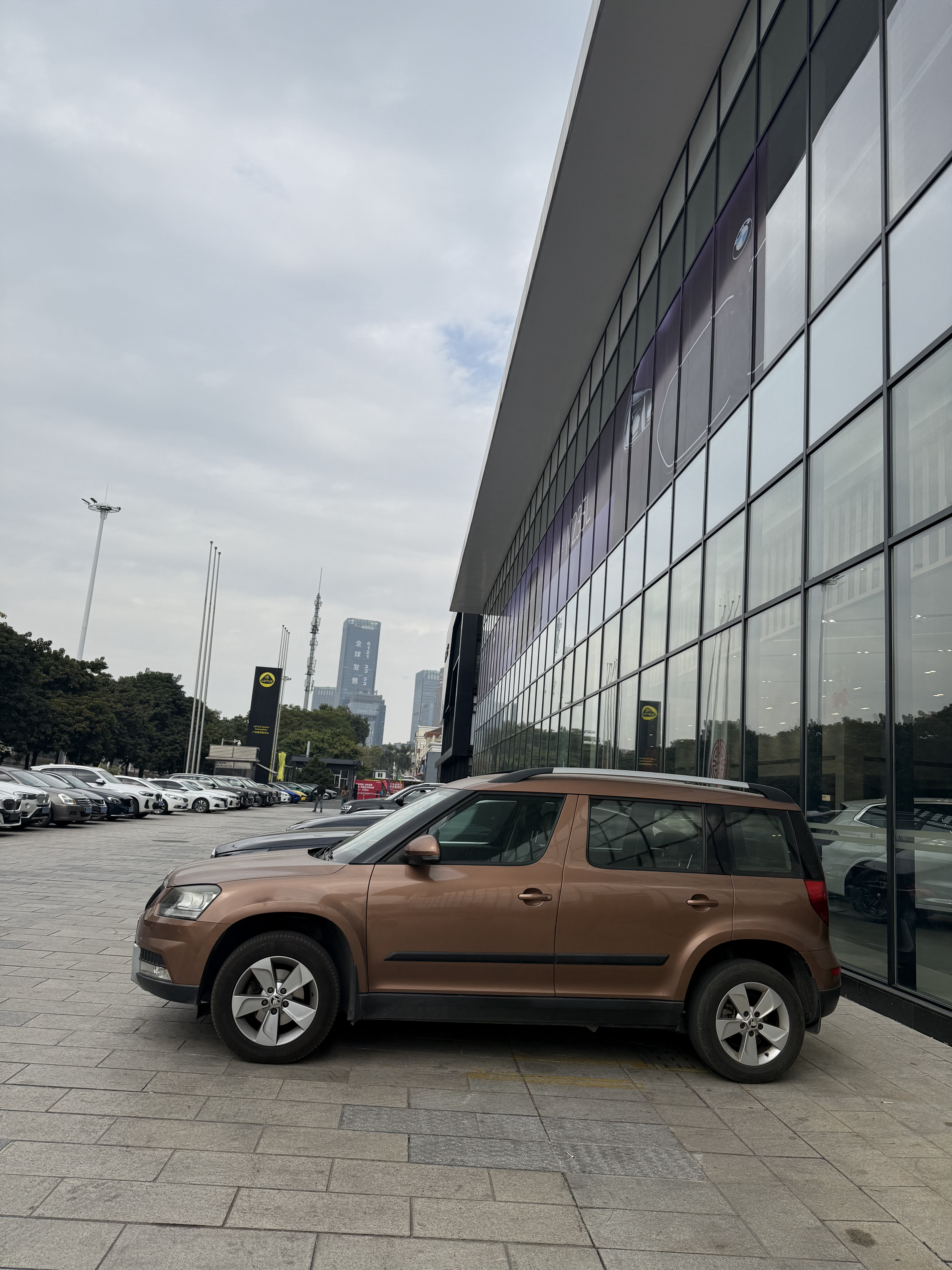 斯柯达要退出中国市场了，我要找一台野帝缅怀一下。 