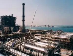 谈水色变的中东！

中东，这个被认为天选之地的富庶地区，丰富的石油与天然气是上天