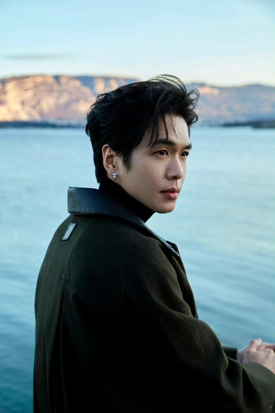 张若昀名誉维权案进展张若昀多起告黑胜张若昀三起告黑维权胜诉 张若昀真不是吃素的！