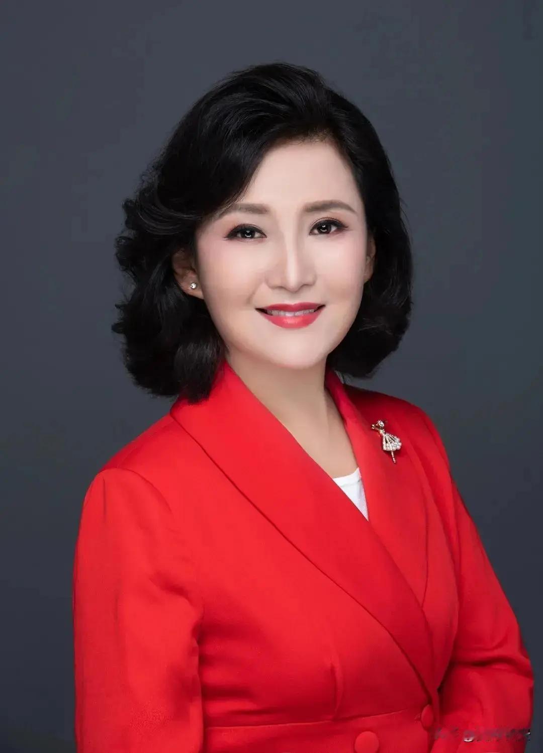 贬损惠敏莉为哪般？在网络看到一些贬损惠敏莉的言论，什么艺术素养差，管理水平低，不
