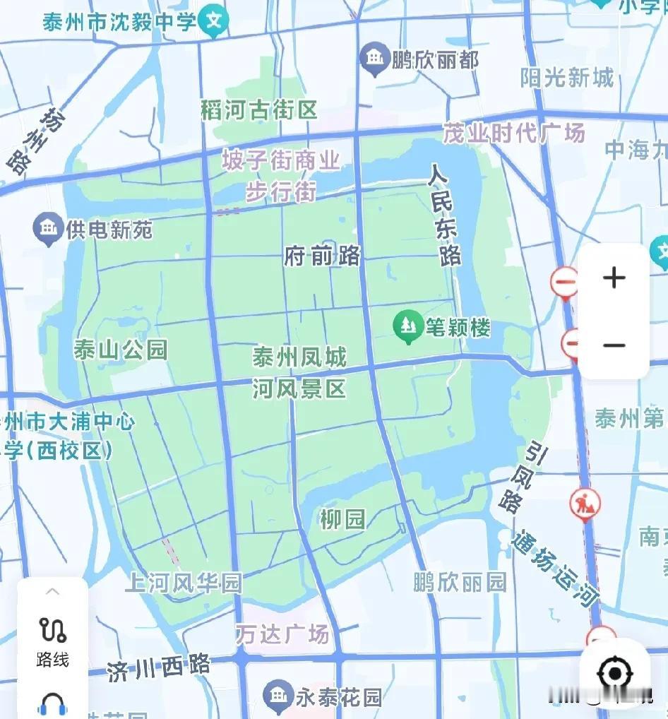 泰州市中心和南通市中心一样，都是一个护城河景区