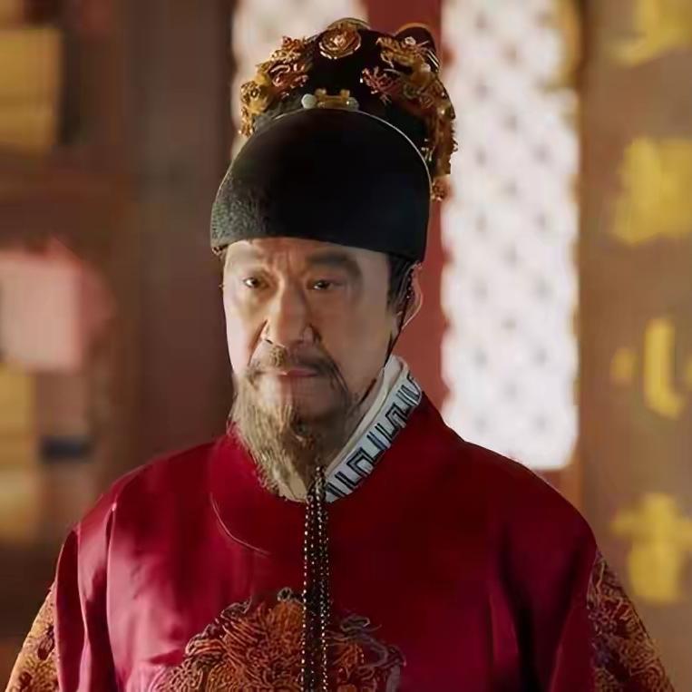 很多人将朱棣登基视为篡位，实际上朱元璋传朱允炆皇位是有问题的
 
网友吵得最凶的