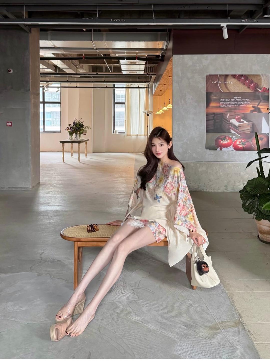 这样的长腿玉足，真的很少见。