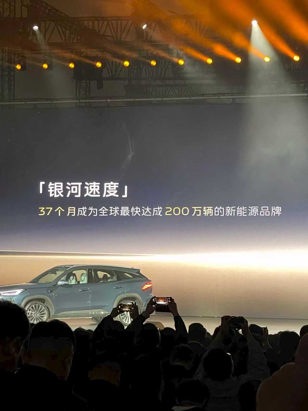吉利M7上市了，直接给了用户很大惊喜啊4个版型限时价10.98万-13.78万元