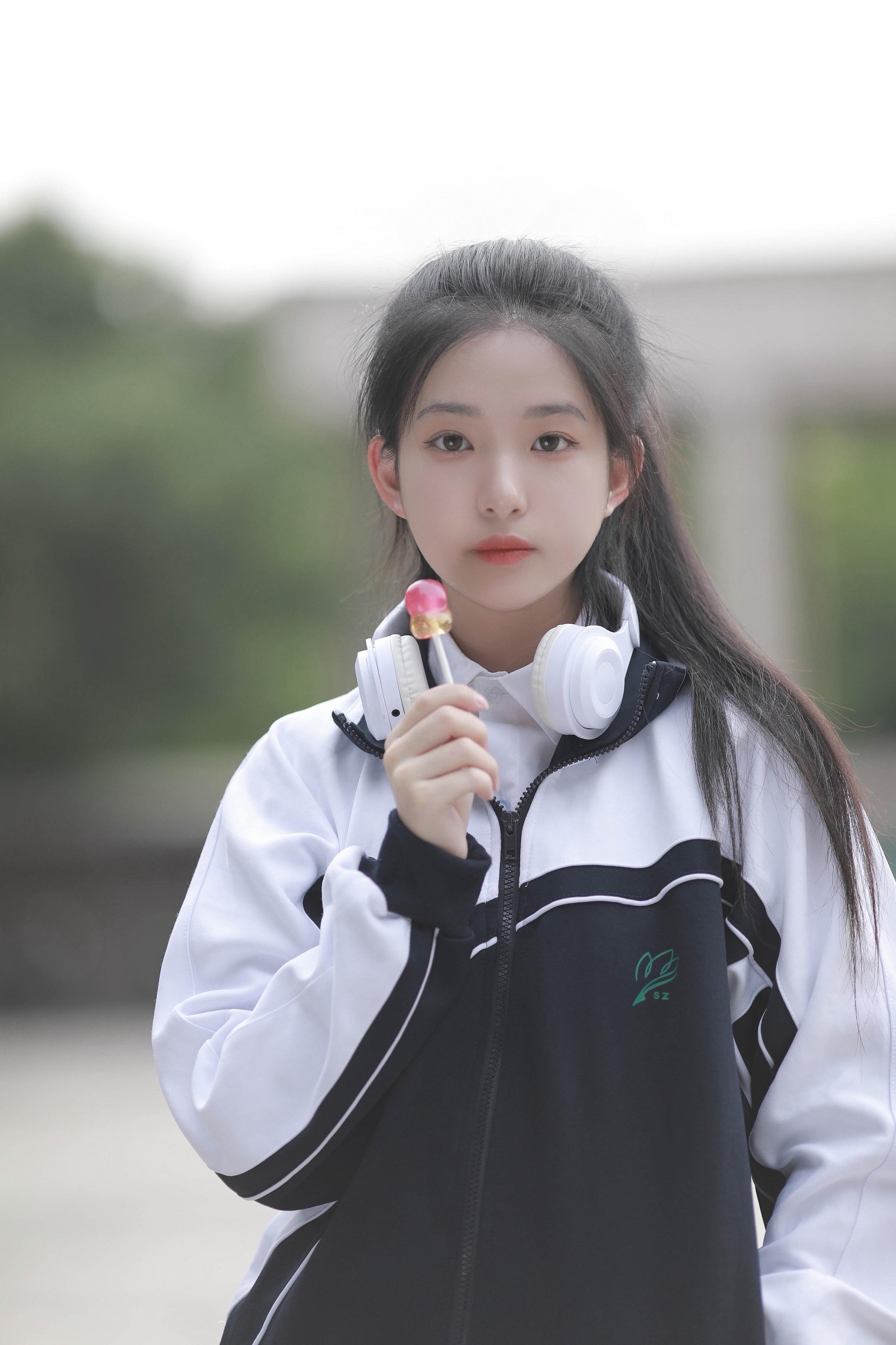 我是大哥大。