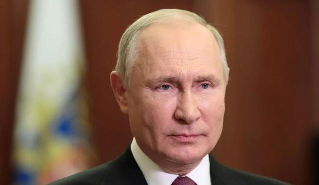 中国为啥还不收复台湾？其实早在2021年，普京的一句话，就让很多中国人茅塞顿开，