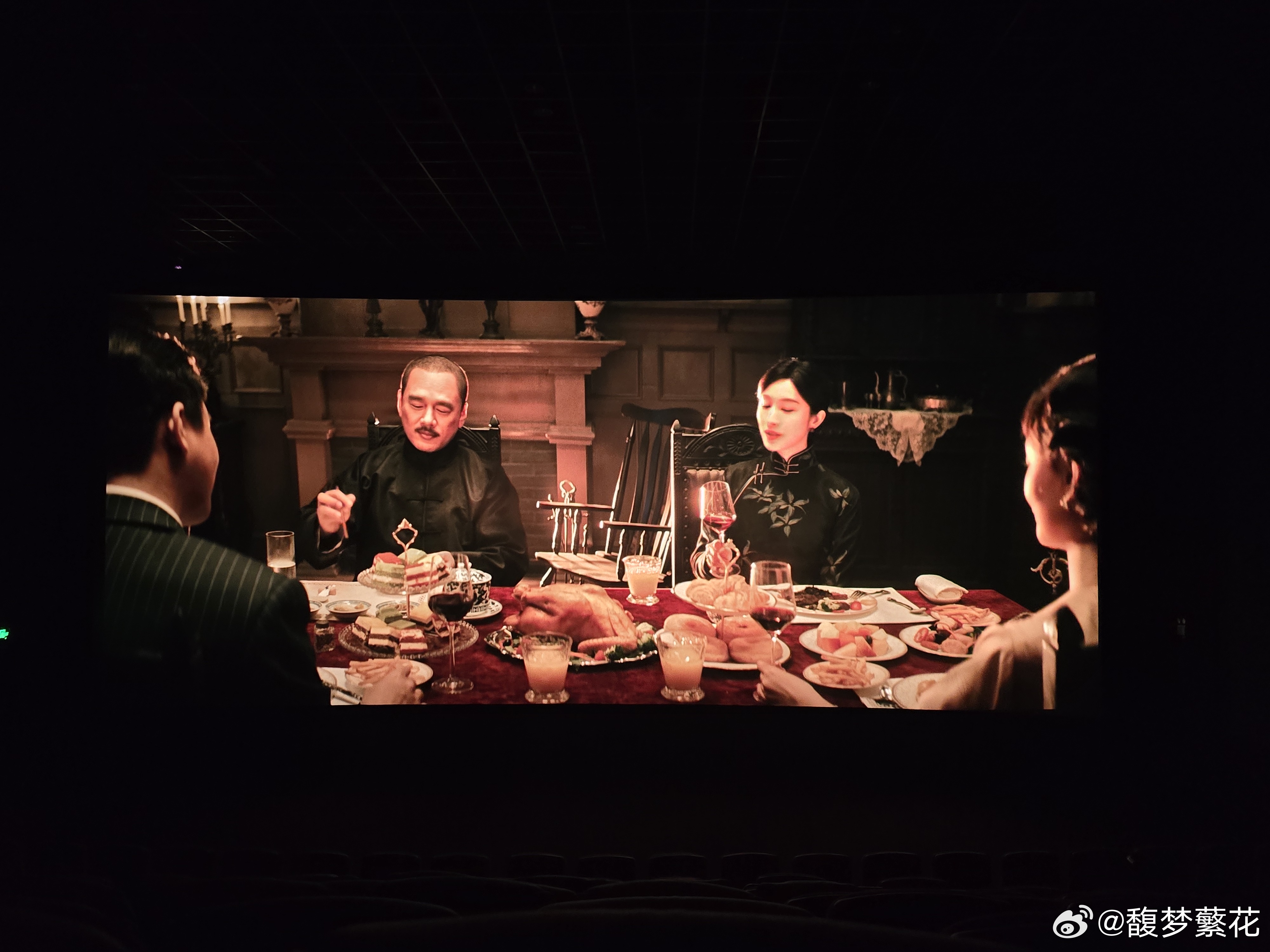 编剧还行，演员没一个像的，欺负我们这一代没见过真人吗？四渡