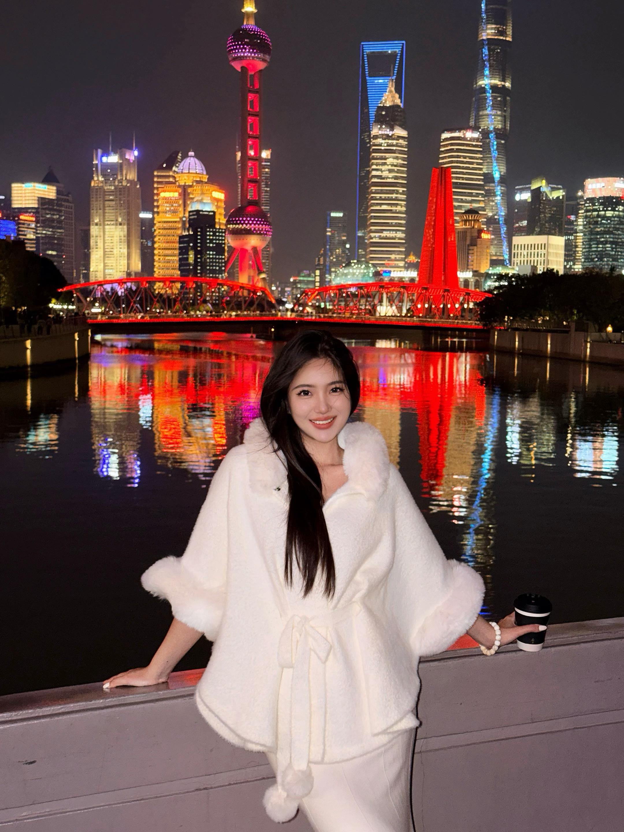 相信爱还是相信你呢 🎃