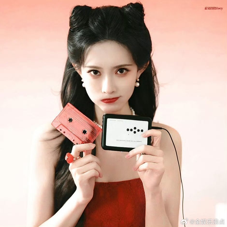 孟子义 三十而立了现在 孟子义直白说出三十岁，不遮掩不焦虑，真实又讨喜！握拳小动