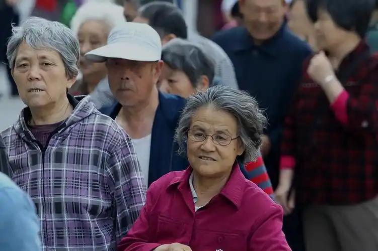 西藏是全国人均养老金最高的地区，高原艰苦补贴拉高了整体待遇，月人均突破11000