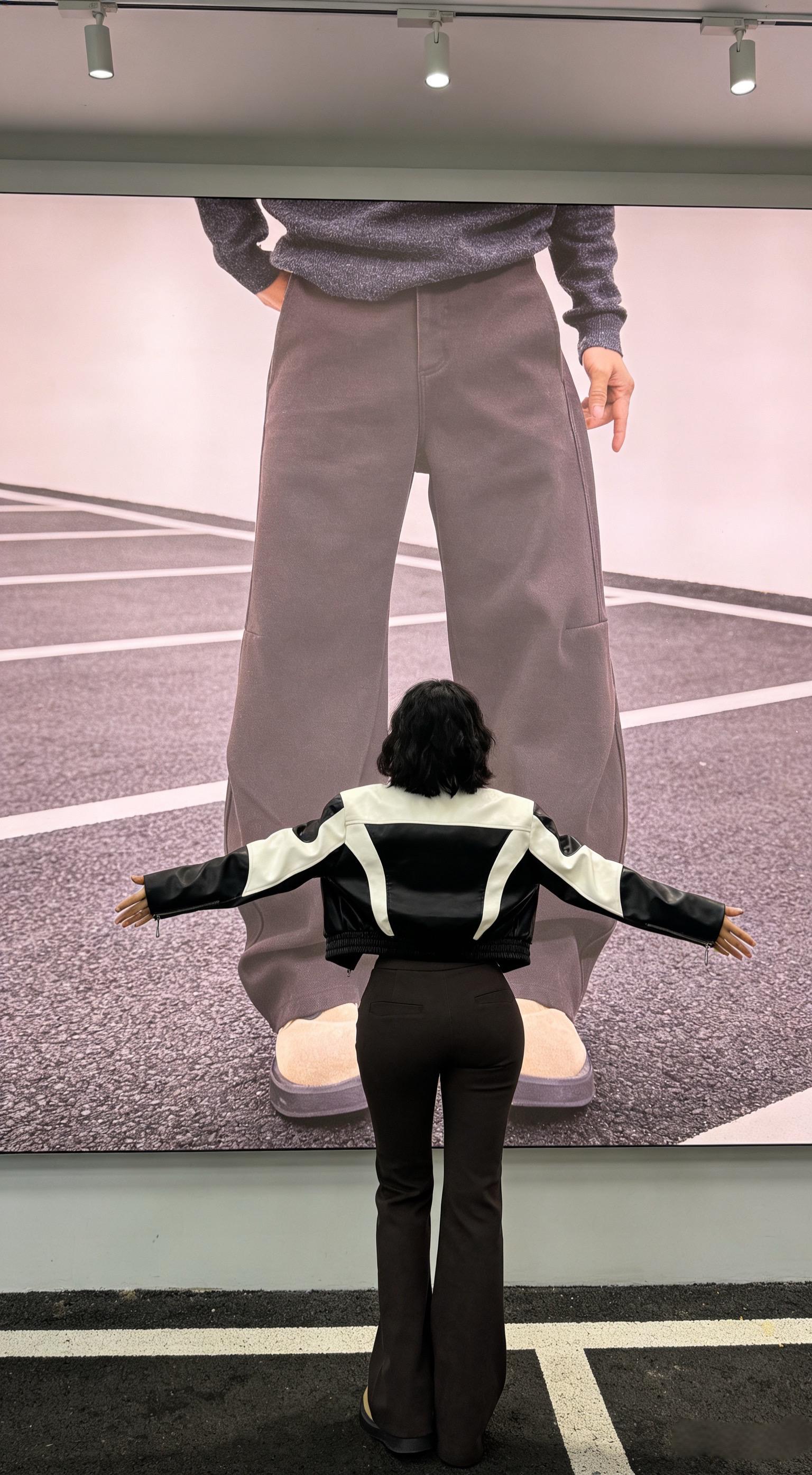 冬季薄绒加厚弯刀结构立体裁剪宽松纯棉美式牛仔裤痞帅高街长裤男