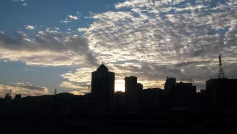 中国人均GDP依然低于全球平均水平！但是，中国人均住房面积40平方米，超过大部分