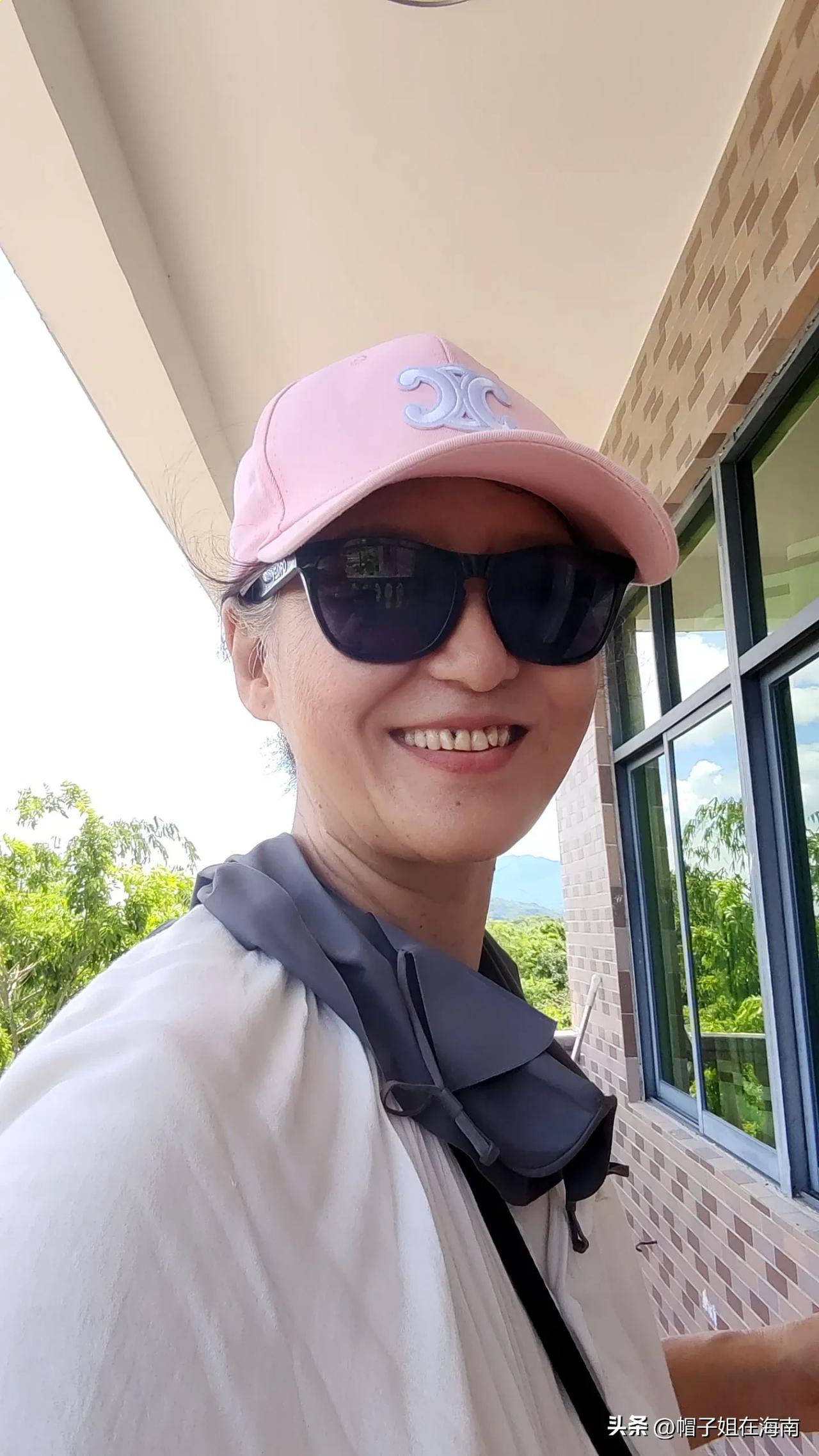 家庭聚会后，老妈突然猝死，在不知不觉中睡过去了，朋友打来电话，告知了这样的一个消