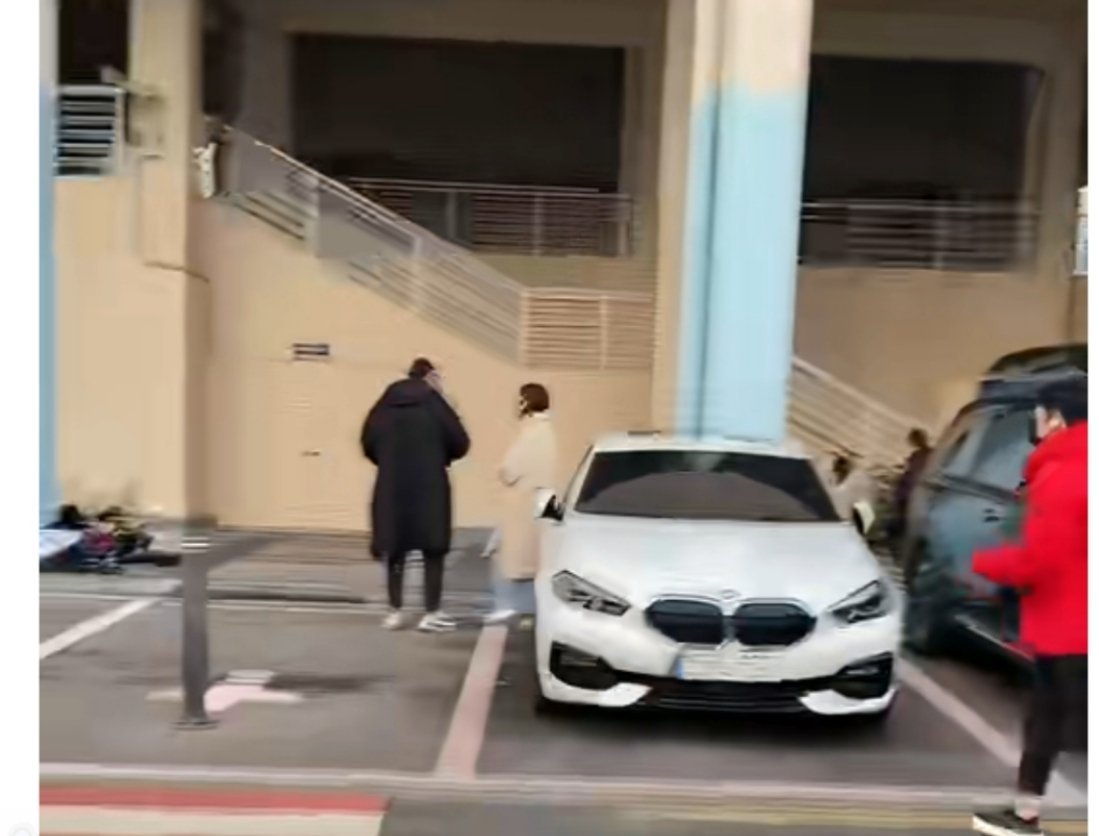 双向奔赴！林孝埈首尔世锦赛暖心认证：“这是我的中国粉丝”林孝埈中国式握手打招呼 