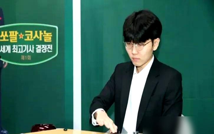 职业棋手迟到5分钟到底有多贵？廖元赫这回肠子都悔青了，就因为这几分钟的偏差，整盘