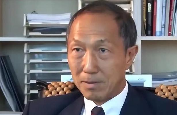 曾在陈水扁执政时期担任“副防长”的林中斌，近期抛出了一番引人关注的判断，认为美国