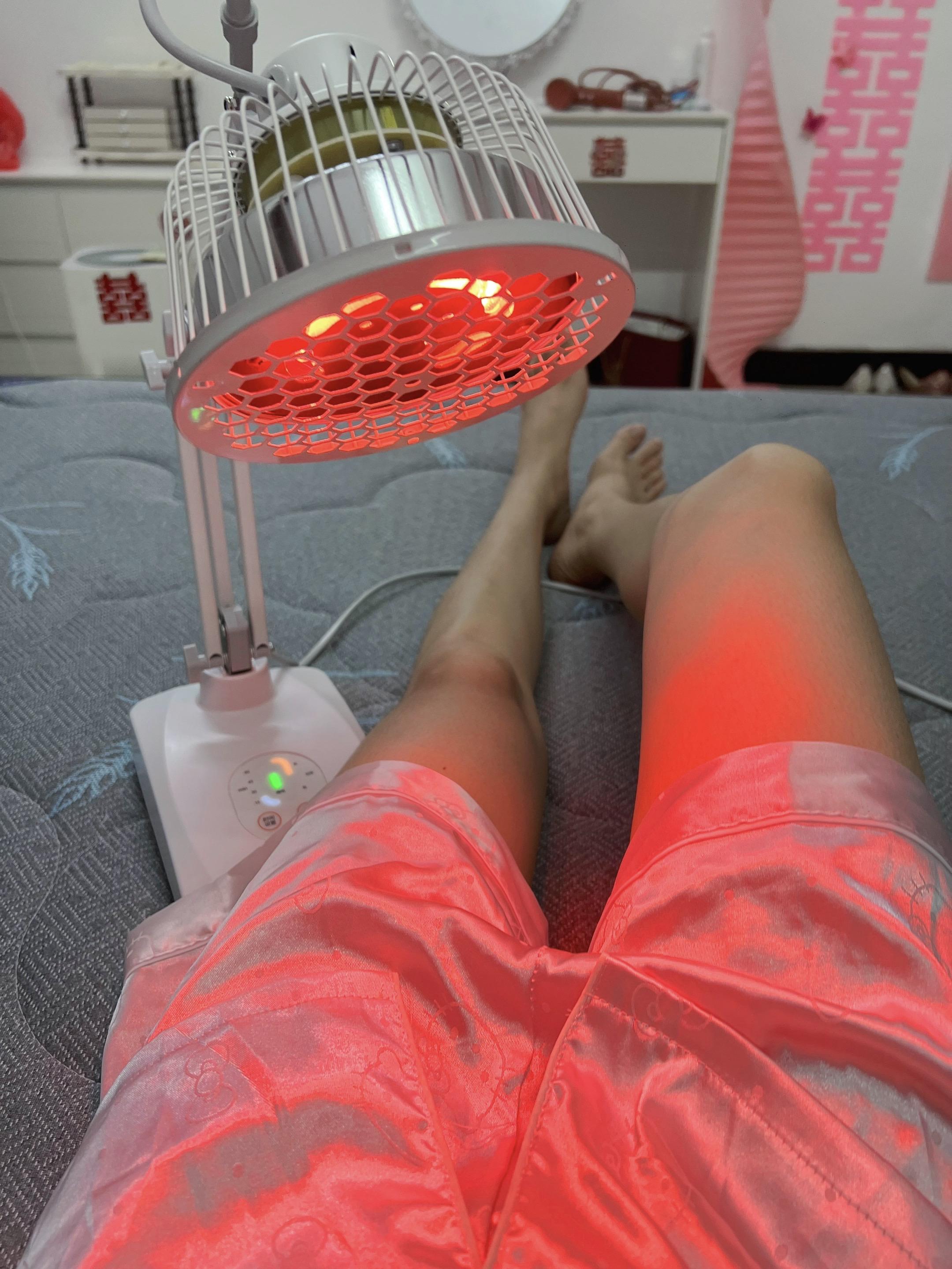 听我的！宫寒痛经的，湿气重的，要备孕的都烤下这个烤灯，坚持烤一段时间...